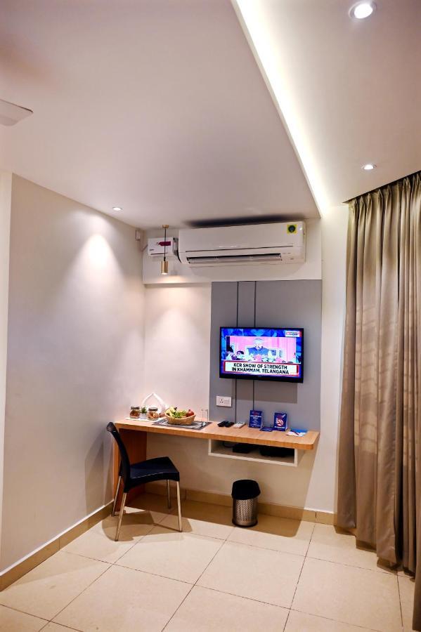 Hotel Sri Krishna Residency Udupi Bagian luar foto