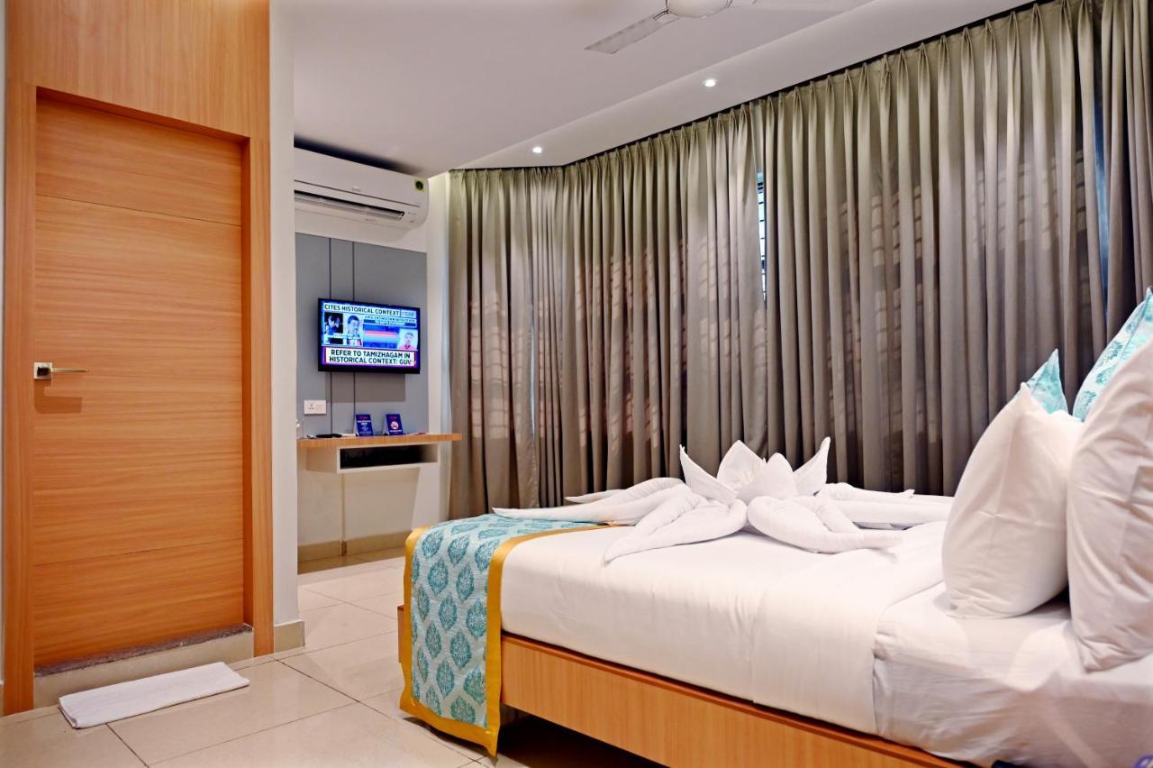 Hotel Sri Krishna Residency Udupi Bagian luar foto