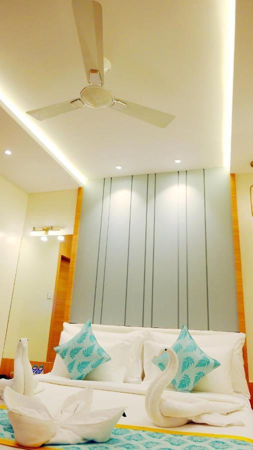 Hotel Sri Krishna Residency Udupi Bagian luar foto