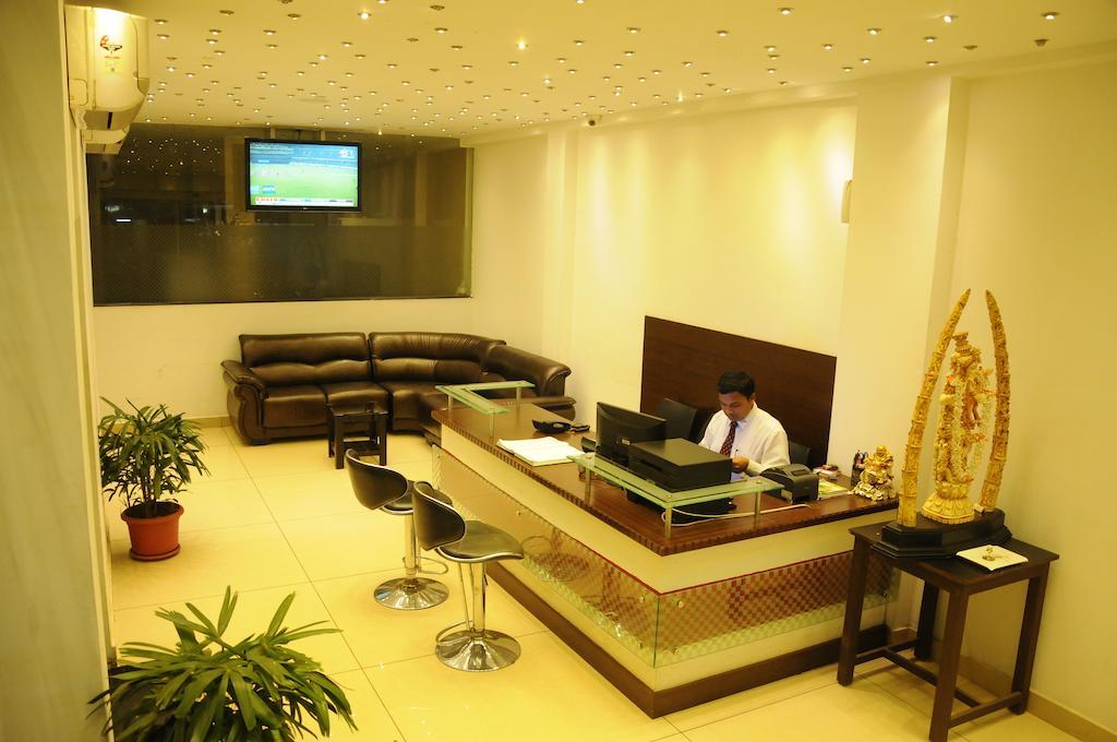 Hotel Sri Krishna Residency Udupi Bagian luar foto